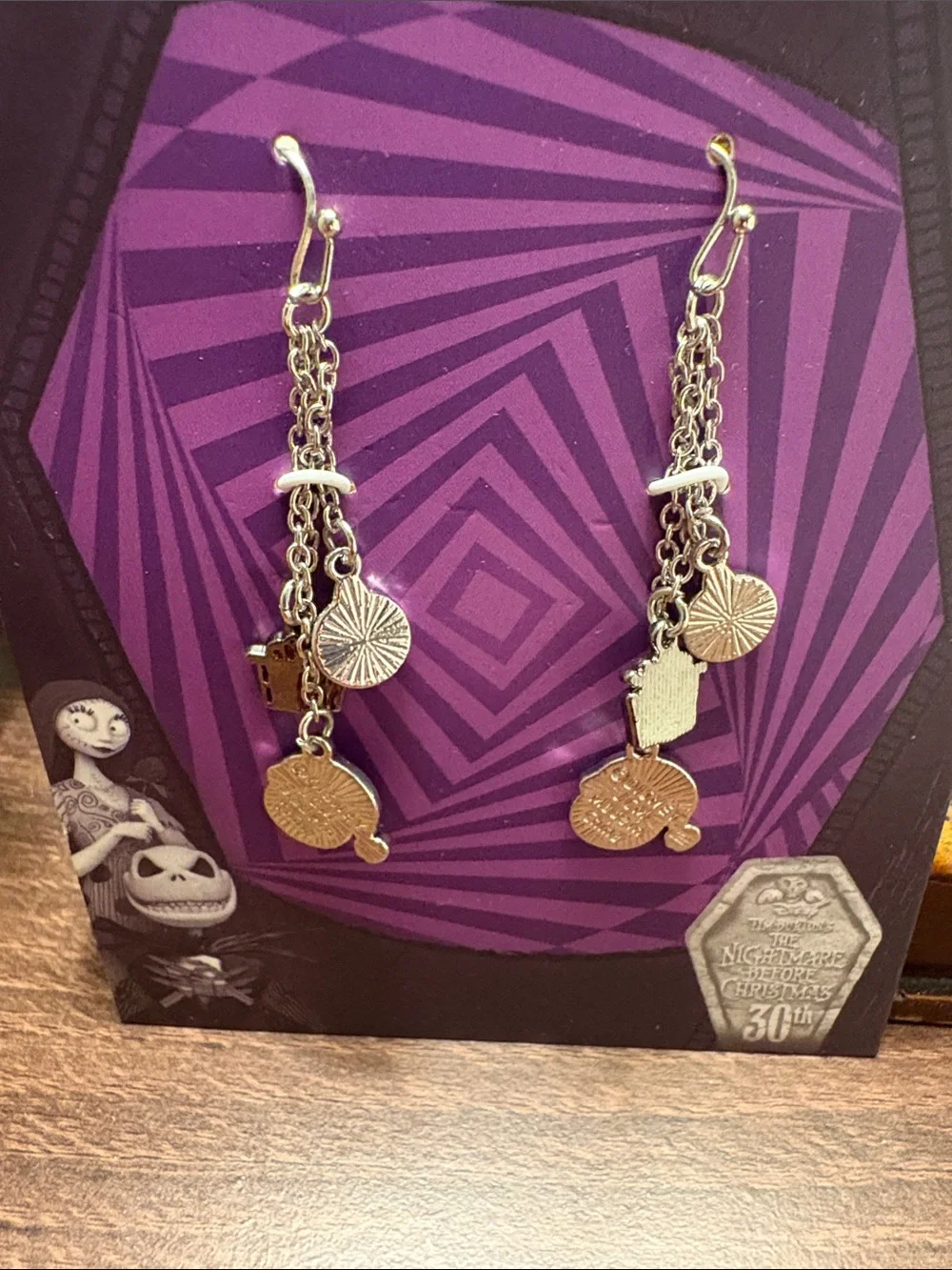 NWT Disney The Nightmare Before Christmas Jack Skellington Drop Earrings - Red